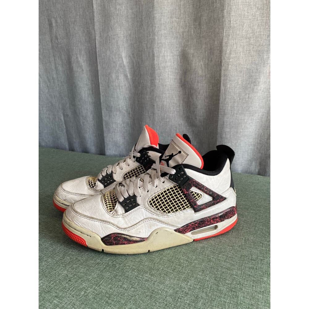 Air Jordan 4 Retro Flight Nostalgia (2019) Size 8.5 Pale Citron Used w/o Insoles